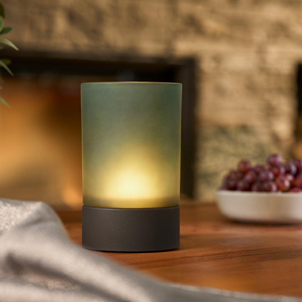 ARIVA PRO Akku-Windlicht satiniert (groß)