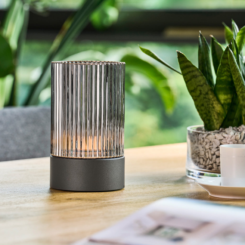 ARIVA PRO Akku-Windlicht gerillt (groß)